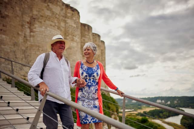 Meet like-minded people on your travels