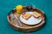 Research of 2,000 adults found almost half devote a mere 10 minutes or less to the meal