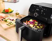 The Easy Fry Mega has a huge single drawer