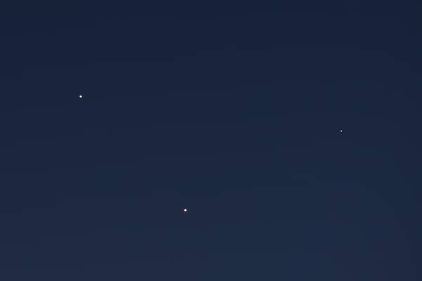 Jupiter, Venus, Mercury and Mars seen in the night sky. There will be seven planets visible in February 2025.