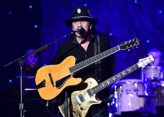 Carlos Santana