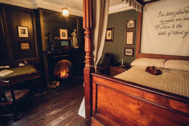 The Burns Bedroom at The Globe.
