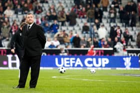 Jimmy Calderwood supervises Aberdeen's pre-match warm up at the Allianz Stadium in 2008 when facing Bayern Munich.