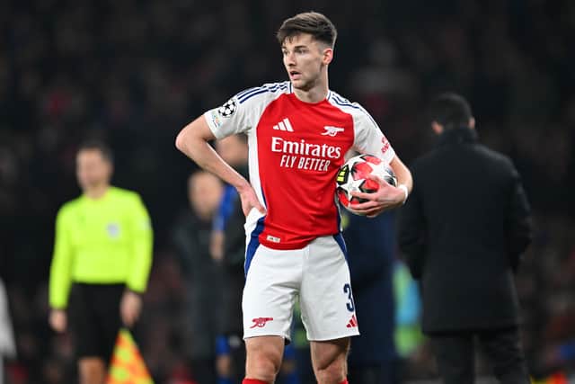Kieran Tierney is set to remain with Arsenal despite agreeing a pre-contract with Celtic.