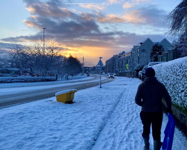 New findings on the links between Scotland's low winter sun and falling Vitamin D levels have been made using a 400-year-old strand of hair.