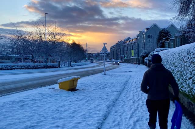 New findings on the links between Scotland's low winter sun and falling Vitamin D levels have been made using a 400-year-old strand of hair.