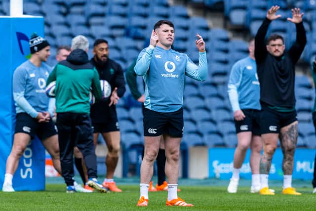 Calvin Nash comes in for Ireland after Mack Hansen was not deemed fit enough to play against Scotland.