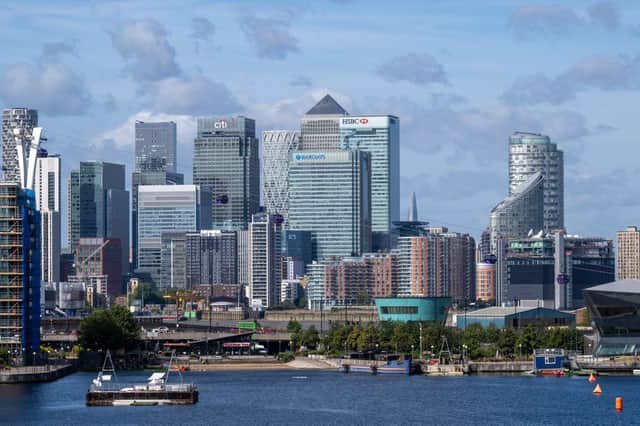 27 per cent of managers now have employees in the office five days a week
