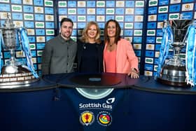 Lewis Stevenson (left) and Julie Fleeting (right) conduct the Scottish Gas Men's Scottish Cup semi-final draw alongside Jane Lewis (centre). (Photo by Paul Devlin / SNS Group)