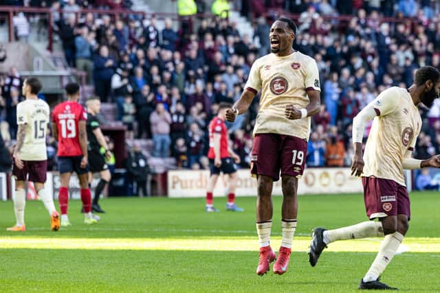 Elton Kabangu scored for Hearts.