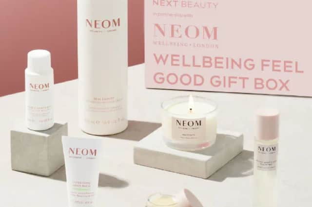 Neom Wellbeing Feel Good Gift Box £45 (Worth £112)