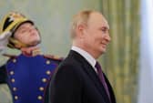 Russian President Vladimir Putin would like the EU to break up, but his war on Ukraine is pushing the UK back towards Brussels (Picture: Maxim Shemetov/pool)