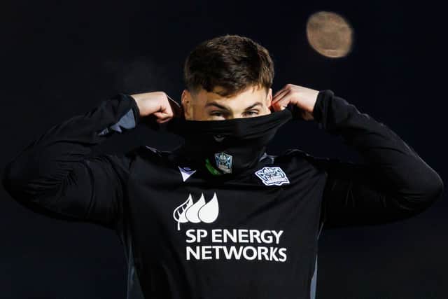 Tom Jordan returns to the Glasgow Warriors side after his involvement in the Six Nations.