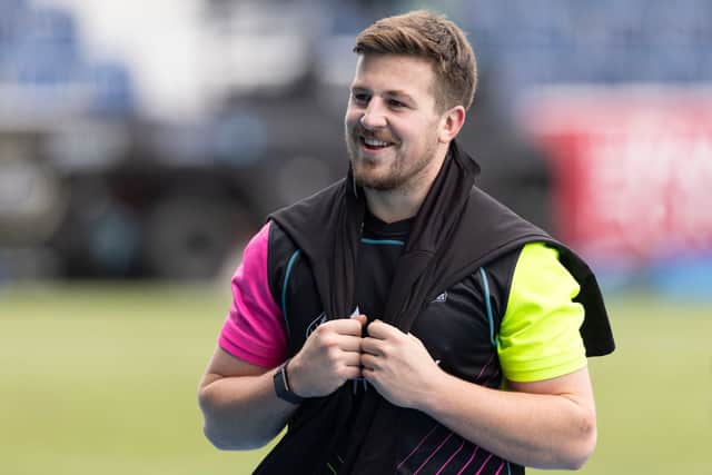 Glasgow Warriors prop Murphy Walker will play for Glasgow Hawks in the Premiership on Saturday.