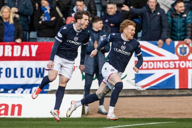 Dundee's Simon Murray celebrates with Finlay Robertson (L) after scoring to make it 1-0 over Rangers. (Photo by Alan Harvey / SNS Group)