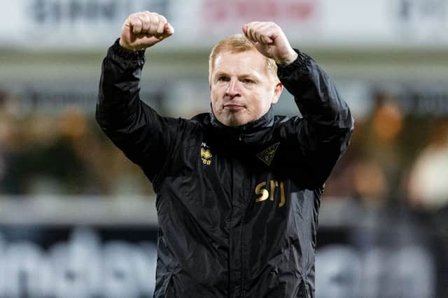Dunfermline manager Neil Lennon celebrates his side's 1-0 victory over Livingston at East End Park. (Photo by Mark Scates / SNS Group)