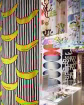 The Randig Banan pattern was created in 1986 by Inez Svensson, one of the designers in the designer collective known as 10-gruppen. It did not sell well at first, but was later reissued in 2013.