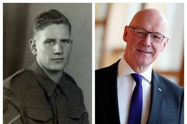 Corporal Thomas Hunter VC and First Minister John Swinney