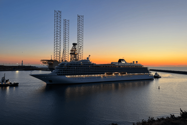 A cruise ship pulls into the Port of Aberdeen as harbour bosses look ahead to a major year for cruise business.