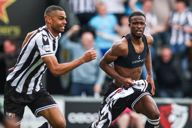 St Mirren are in the top six after a big win over Ross County.