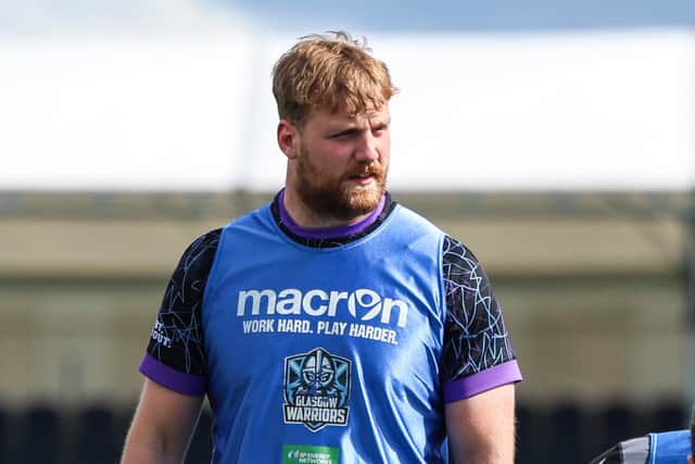 Max Williamso has agreed a new contract with Glasgow Warriors.