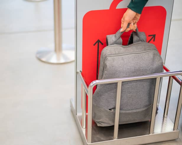 Here is our guide to hand luggage sizes when flying to and from Scotland. 