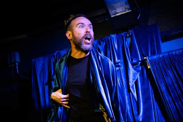 Lawrence Boothman in Mistero Buffo