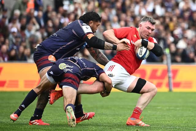 Peter O'Mahony will look to lead Munster into the URC play-offs by beating Benetton on Friday evening.