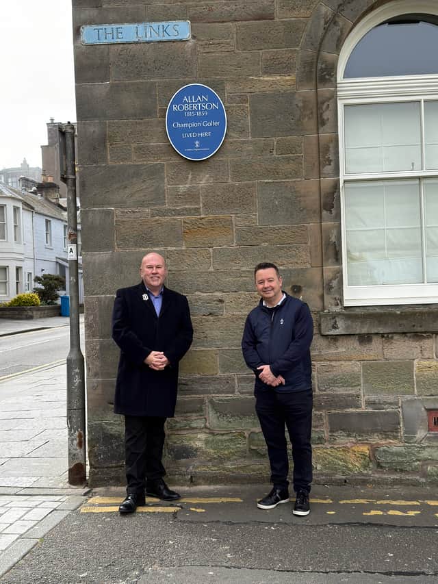 Dita Stanis-Traken and Roger McStravick of the St Andrews Pilgrim Foundation pictured at the unveiling of the plaque for Allan Robertson