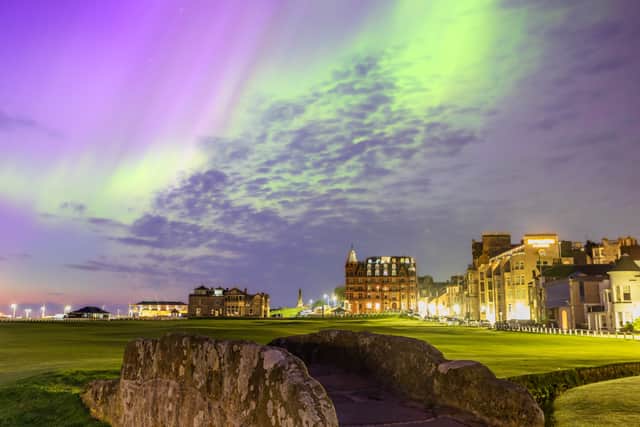 Jon Wood’s stunning St Andrews image is being offered to golf collectors