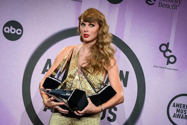 Will Taylor Swift add to the 40 American Music Awards she has earned over her career this evening?