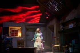 Liza Goddard stars as Enid.