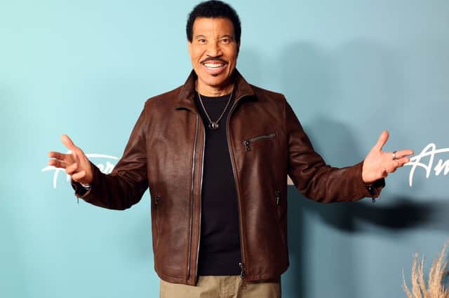 Lionel Richie has a date with Scotland.