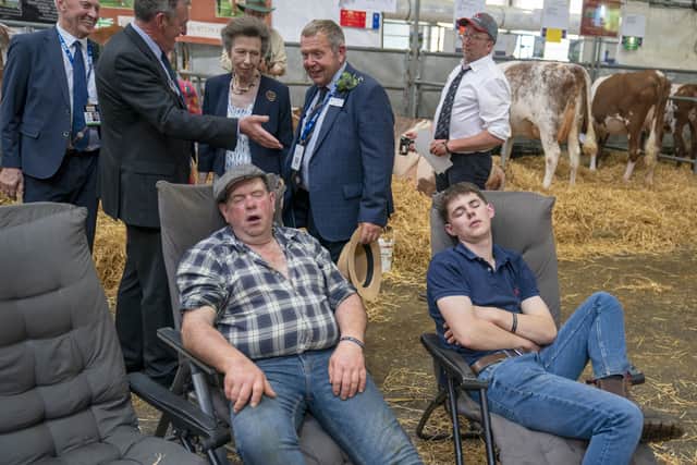 Methane tractor, a Clydesdale called Yorkie and a world