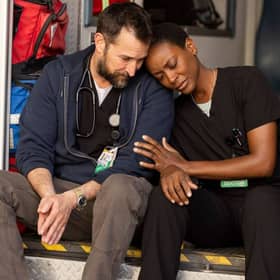Noah Wyle, Tracy Ifeachor in The Pitt