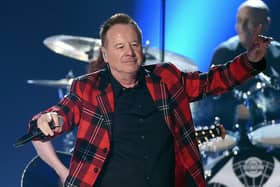 Simple Minds have a date with Glasgow.