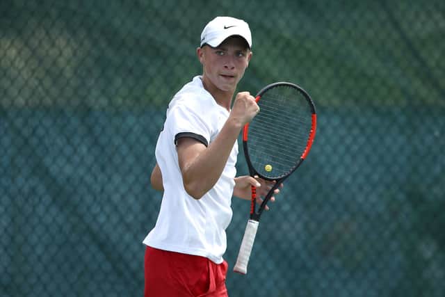 Scottish tennis star Hamish Stewart could qualify for Wimbledon with a win in the final qualifying round today.