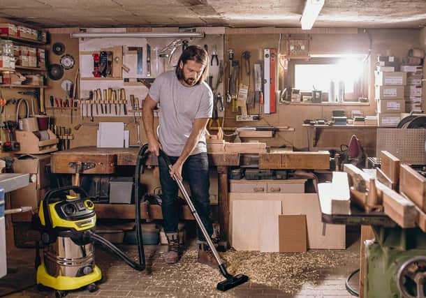 Soggy sawdust is no problem for the The Karcher WD6 P Premium