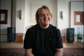 Having credited therapy as the reason he was able to return to music, Lewis Capaldi has teamed up with BetterHelp to donate 734,000 hours of free online therapy to fans.