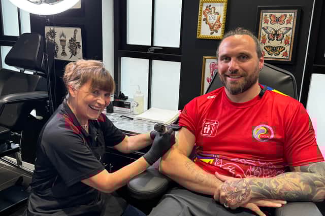 Lorraine Kelly tattooed apprentice artist Calum