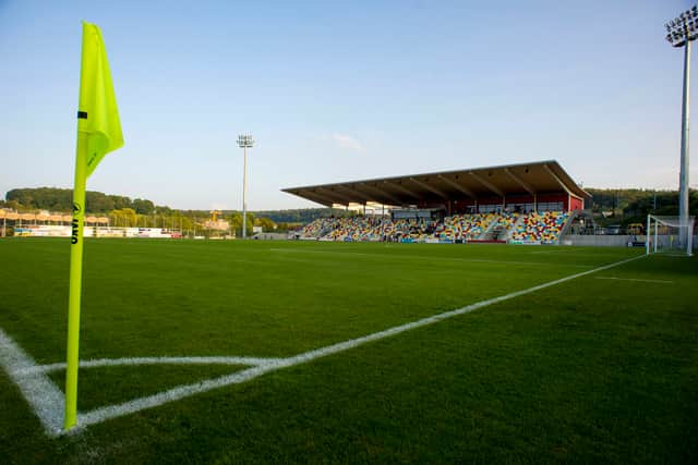 The second leg of UNA Strassen v Dundee United will be played at the Stade Municipal in Differdange.