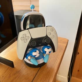 Astro Bot PlayStation handset and phone holder by The Cable Guys