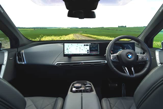 Interior of the BMW iX xDrive45 M Sport