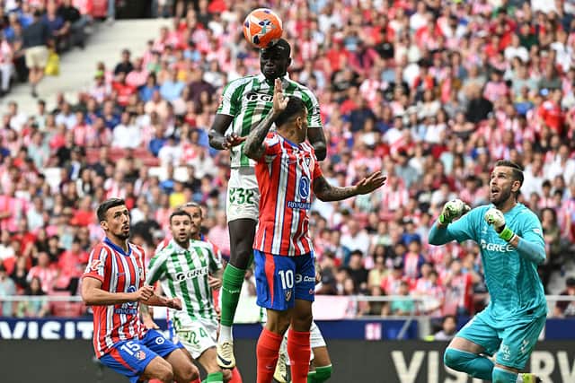 Rangers could see the signing of Nobel Mendy this week after the Senegalese defender opted to move to Ibrox over the weekend.