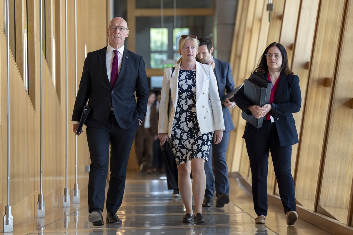 Scottish Government to issue first bonds after receiving credit rating update, as independence warning given