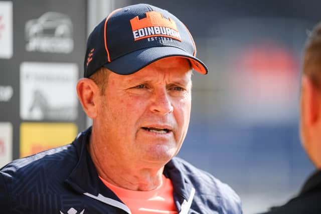 Head coach Sean Everitt has held preliminary talks about extending his contract at Edinburgh Rugby.