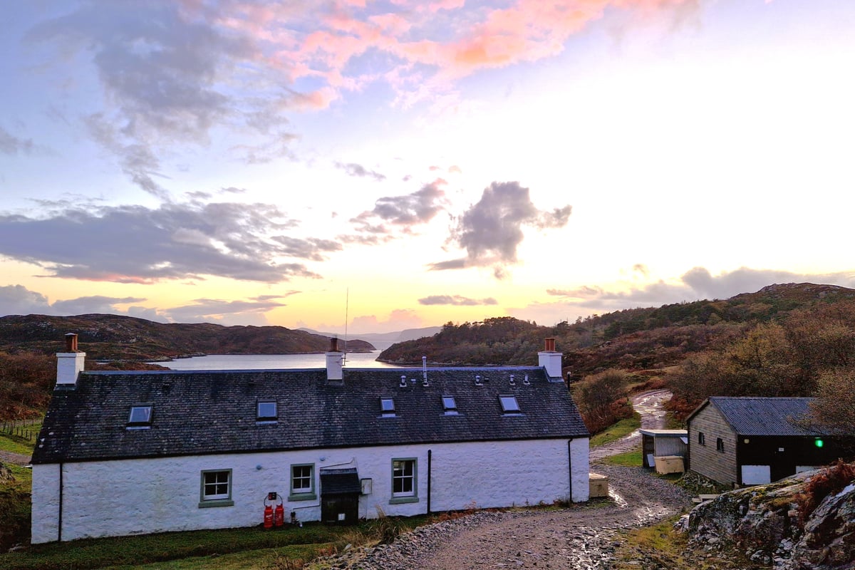 A Scottish island's unique hospitality finishes as last remaining residents leave for good