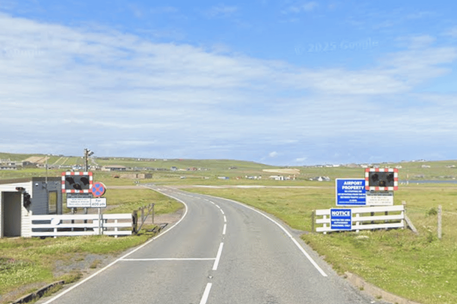 Shetland incident: Woman thrown from 'spooked' pony near Sumburgh Airport crossing after car passes by