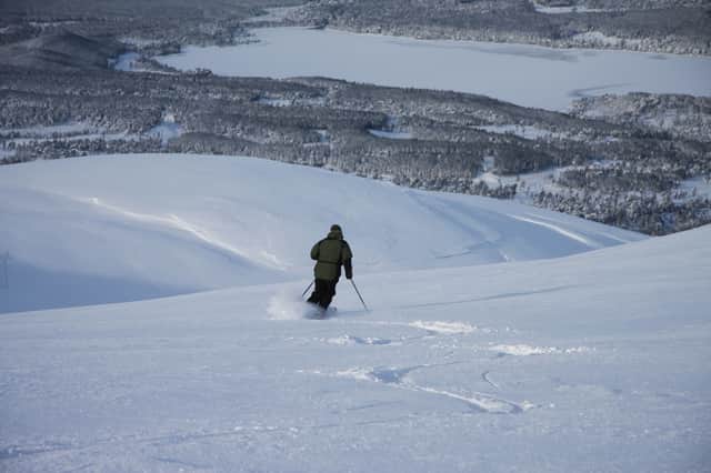 Heading towards the Ciste Gully, Coire na Ciste, Cairngorm, February 2009
