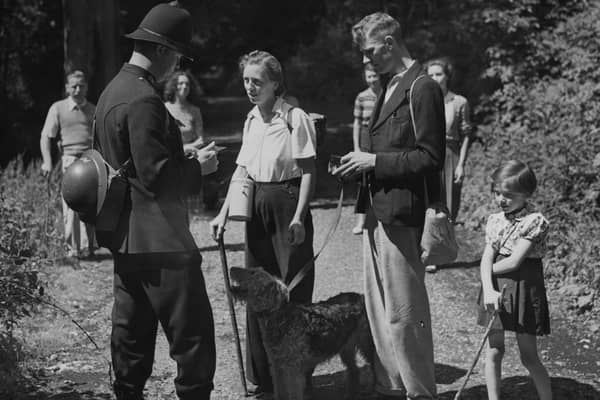 Police across the UK were on the lookout for German spies during the Second World War (Picture: Reg Speller/Fox Photos)